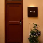 Nelis I Boutique In Old Town