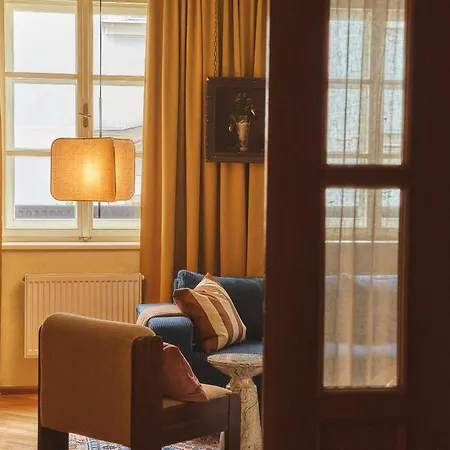 Nelis I Boutique In Old Town Apartment Prague